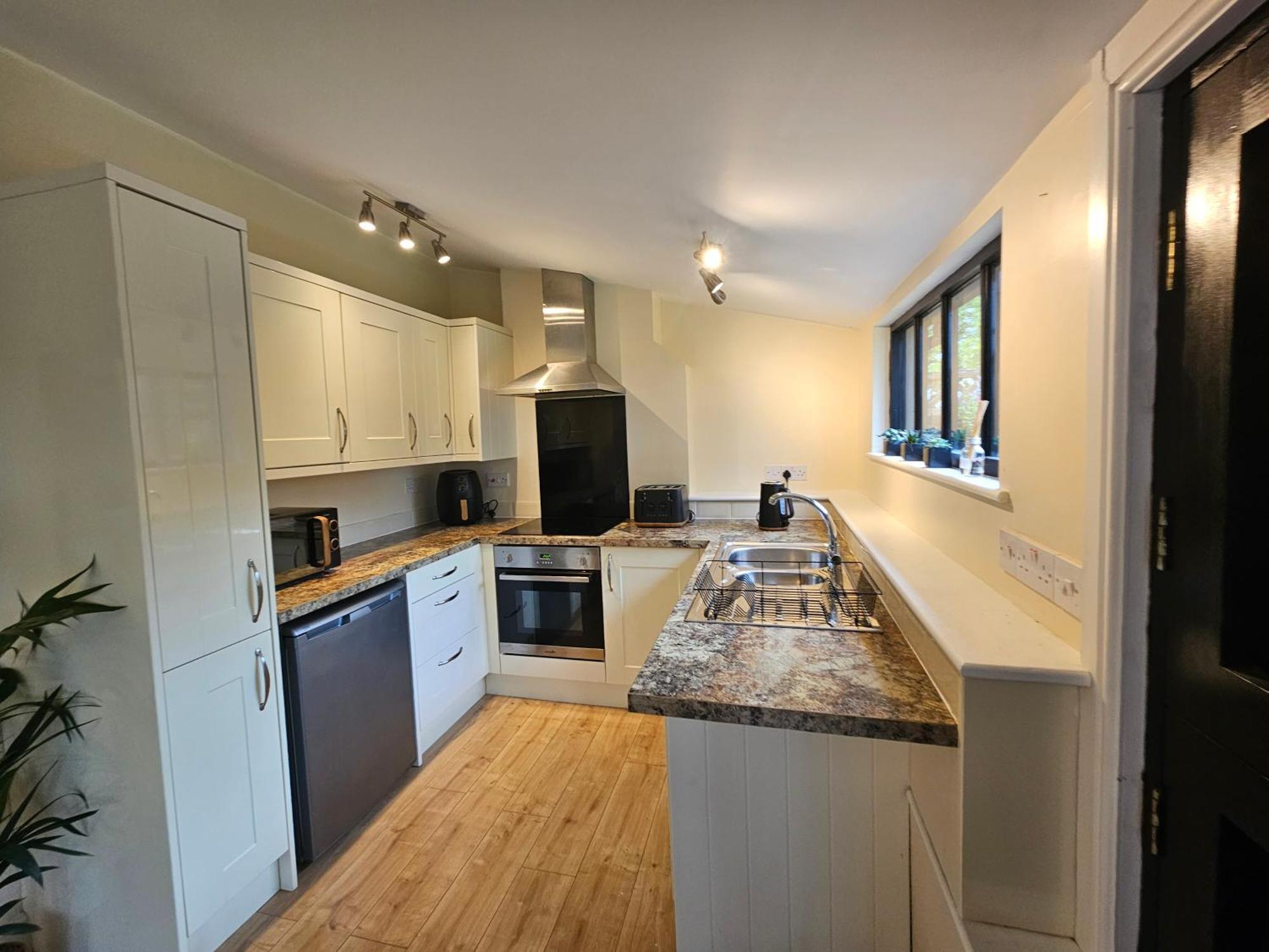 Lovely 1-Bed Cottage In Mendlesham Green Stowmarket Exterior foto